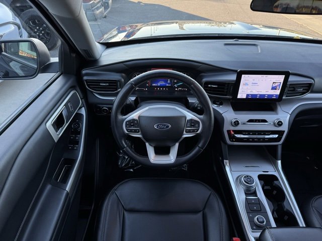 Certified 2023 Ford Explorer XLT w/ Equipment Group 202A image 10