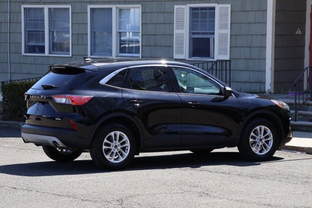 Certified 2022 Ford Escape SE w/ Convenience Package AWD/4WD image 4
