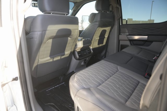 Certified 2025 Ford F250 Platinum w/ Platinum Plus Package image 12