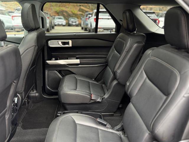 Certified 2021 Ford Explorer Limited w/ Equipment Group 301A AWD/4WD image 6