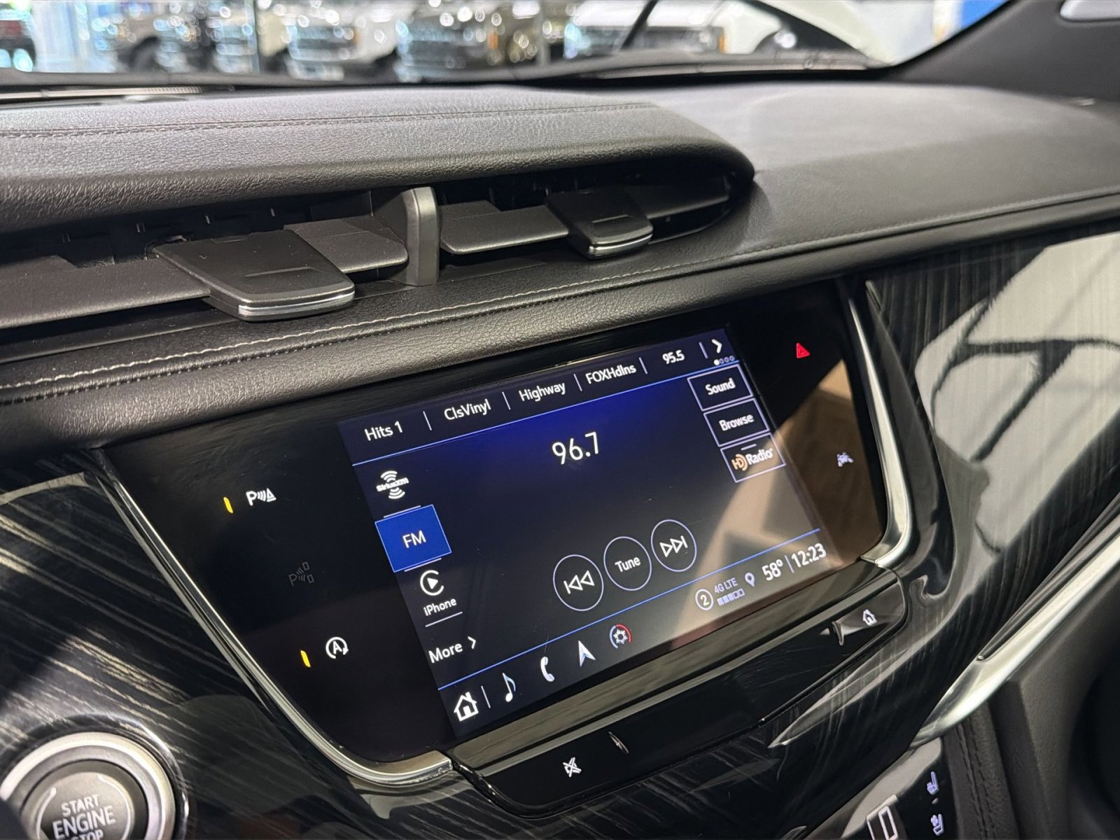 Used 2023 Cadillac XT6 Premium Luxury AWD/4WD image 45