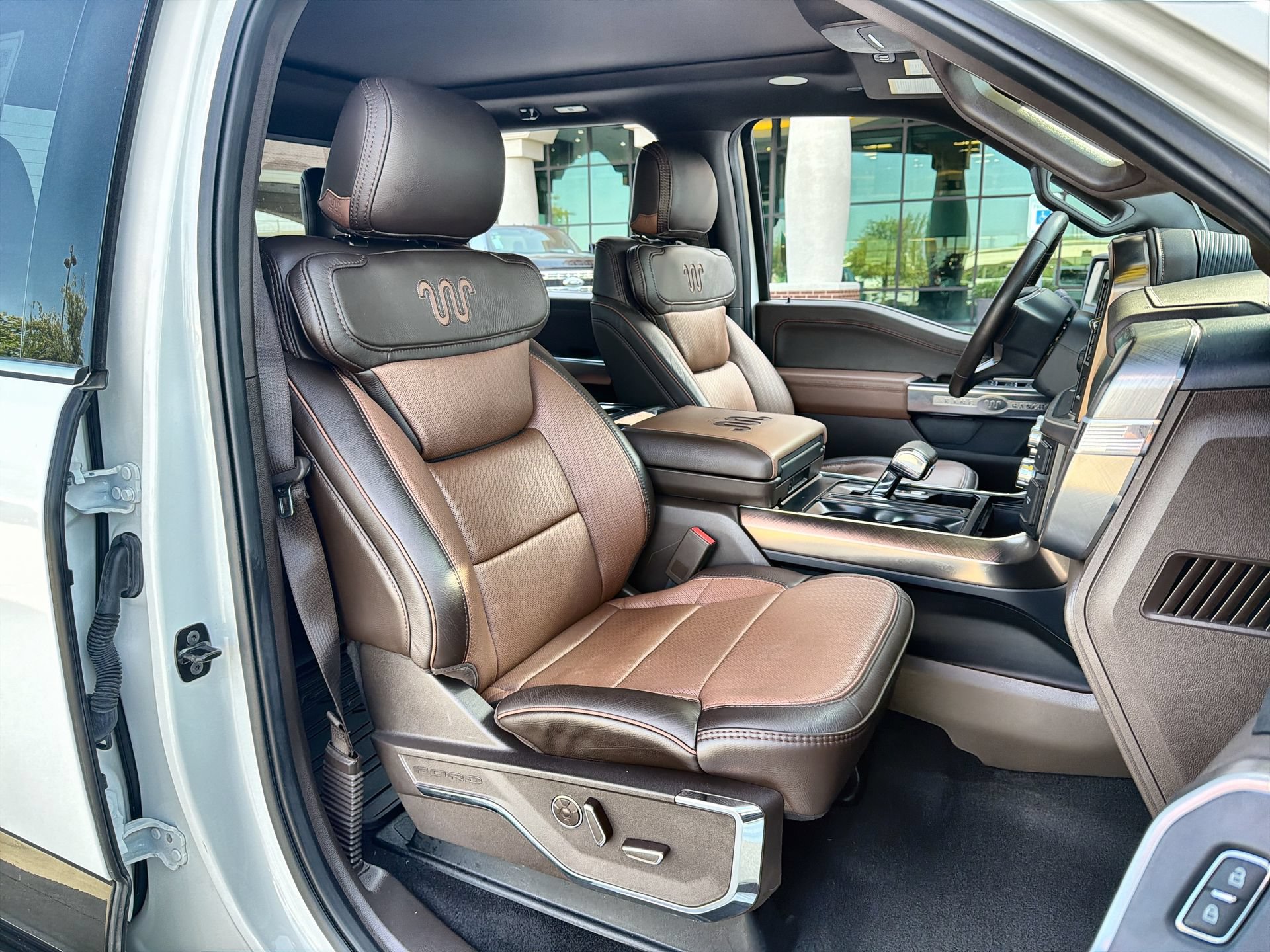 Certified 2024 Ford F150 King Ranch w/ FX4 Off-Road Package AWD/4WD image 25