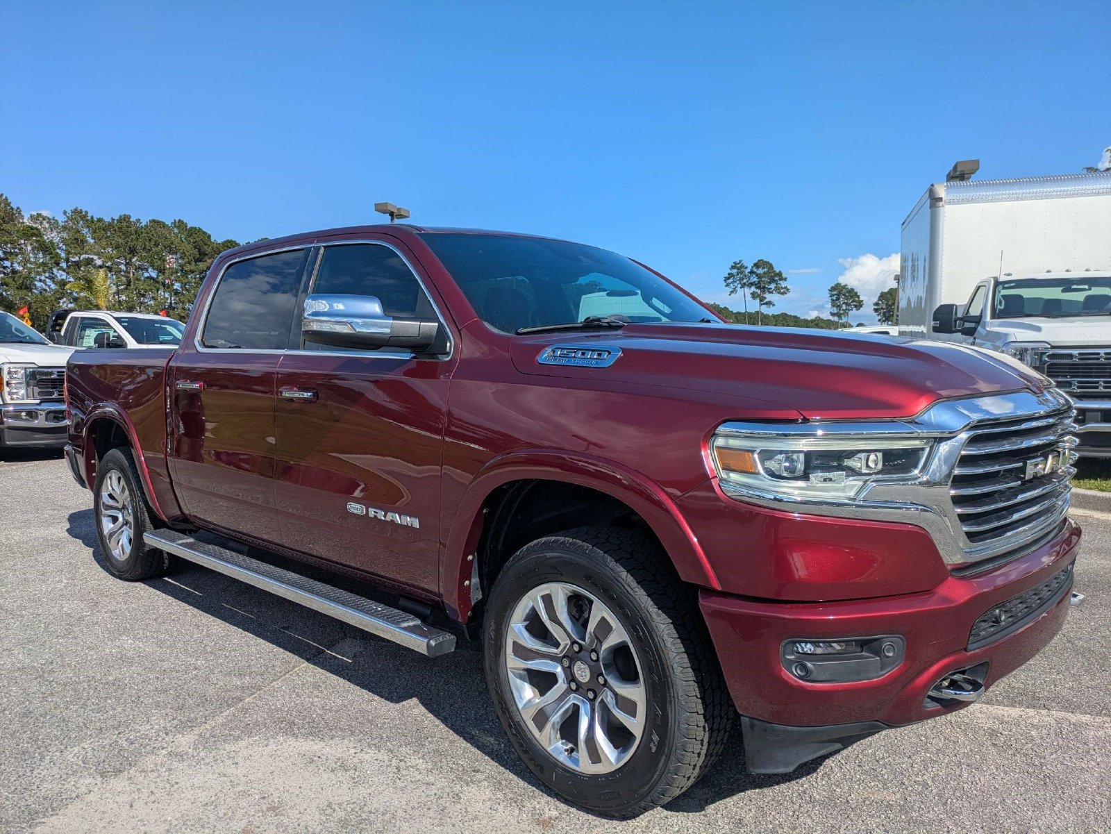Used 2022 RAM 1500 Limited w/ Body Color Bumper Group