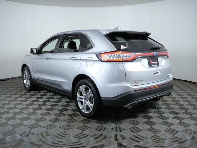Certified 2018 Ford Edge Titanium w/ Equipment Group 301A AWD/4WD image 4