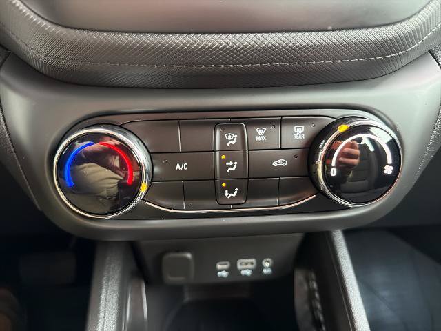 Used 2021 Chevrolet TrailBlazer LS AWD/4WD image 26