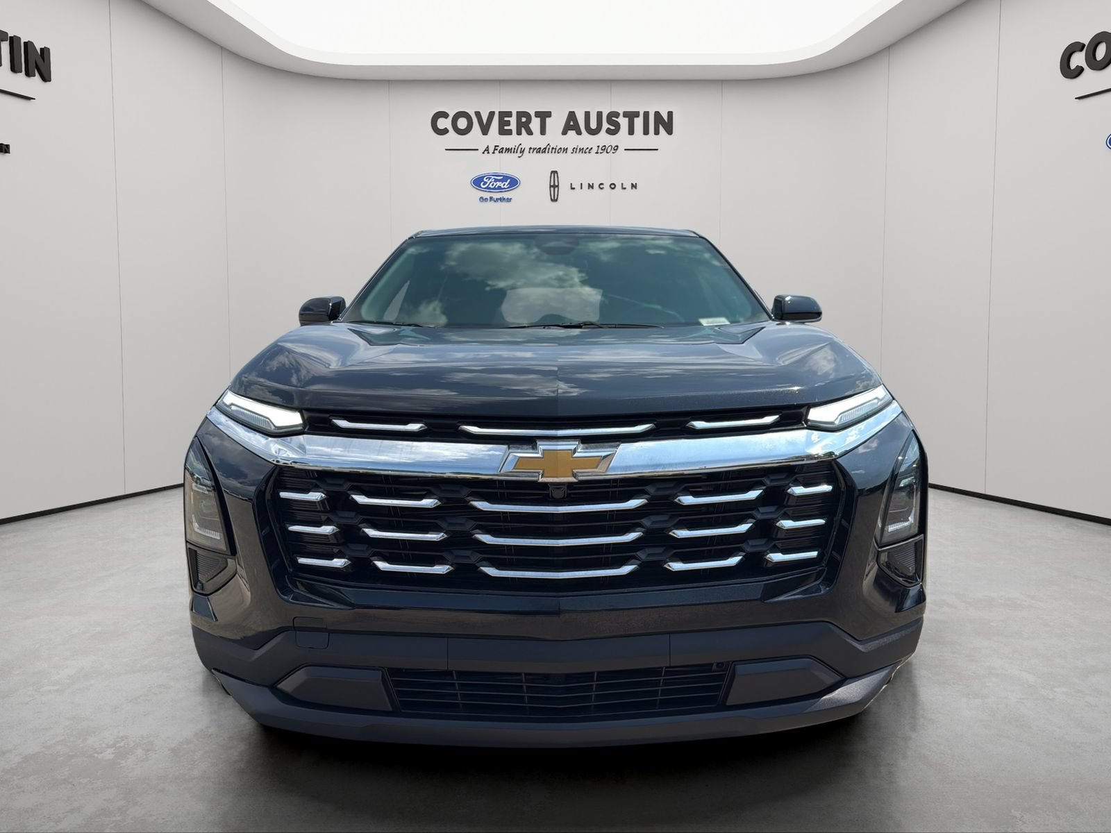 Used 2026 Chevrolet Equinox LT AWD/4WD image 7