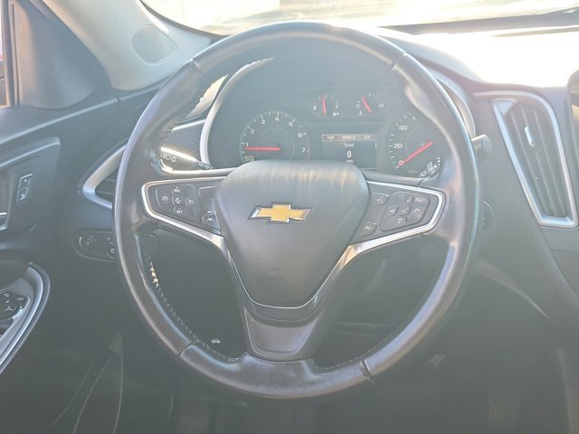 Used 2021 Chevrolet Malibu RS image 19