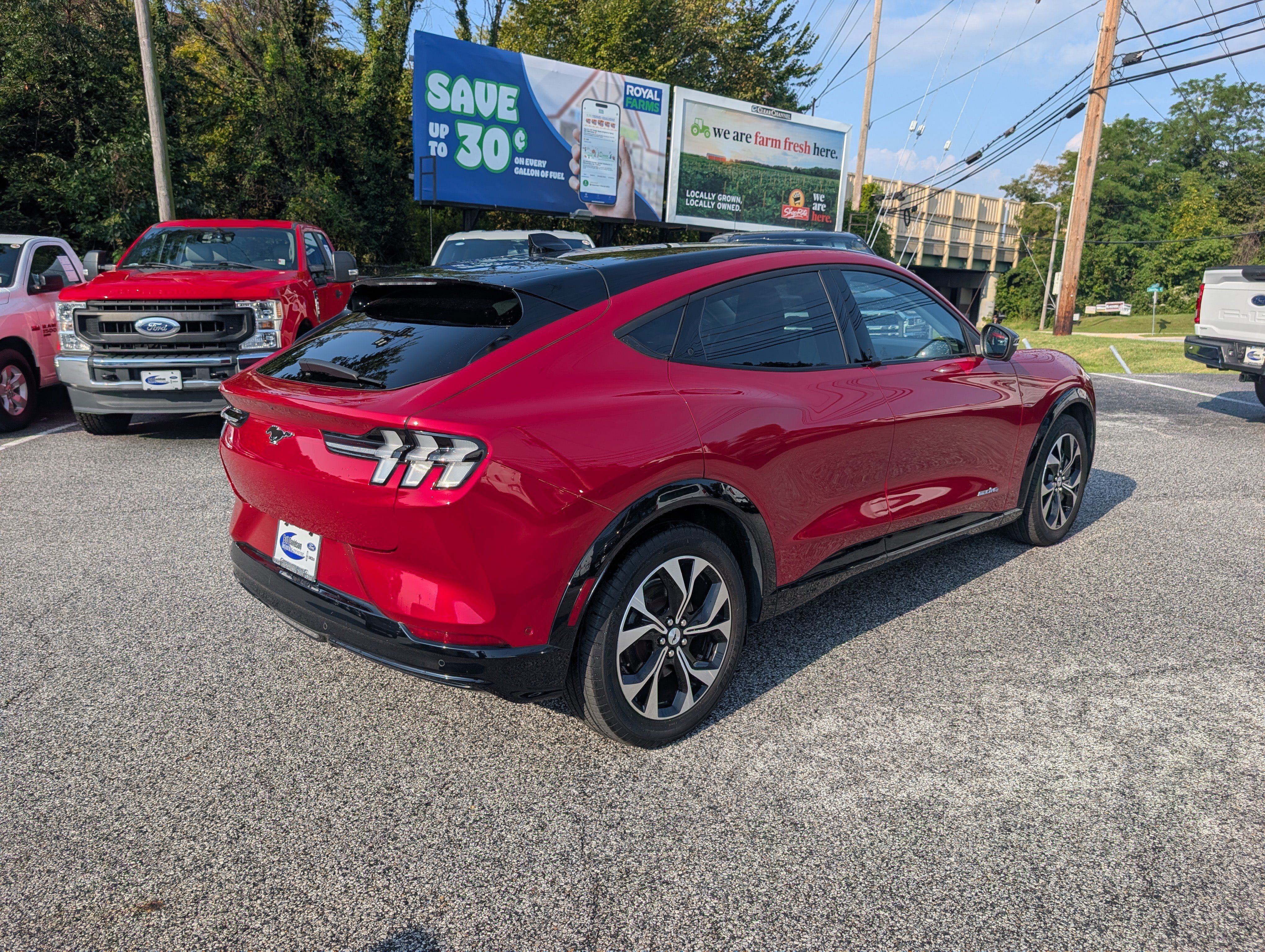 Certified 2023 Ford Mustang Mach-E Premium AWD/4WD image 7