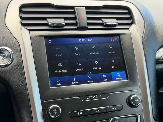 Certified 2020 Ford Fusion SE FWD image 23