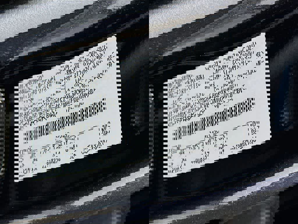 Certified 2019 Ford F150 Raptor w/ Equipment Group 802A Luxury image 25