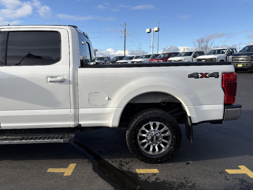 Certified 2022 Ford F350 Lariat w/ Camper Package image 12