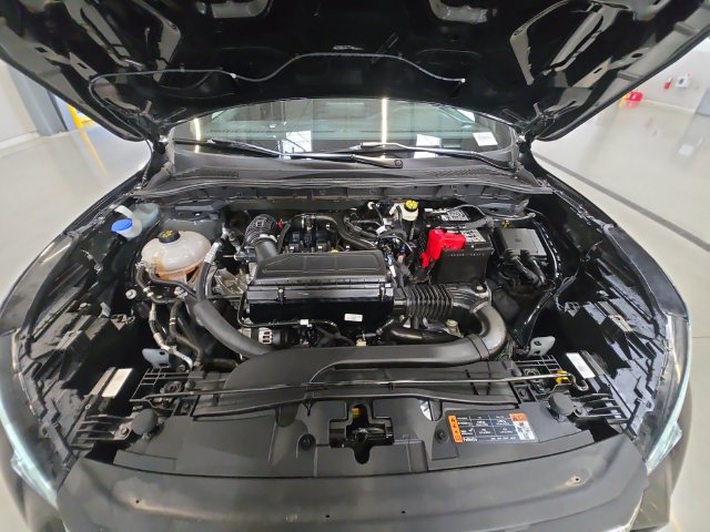 Certified 2025 Ford Escape ST-Line AWD/4WD image 24