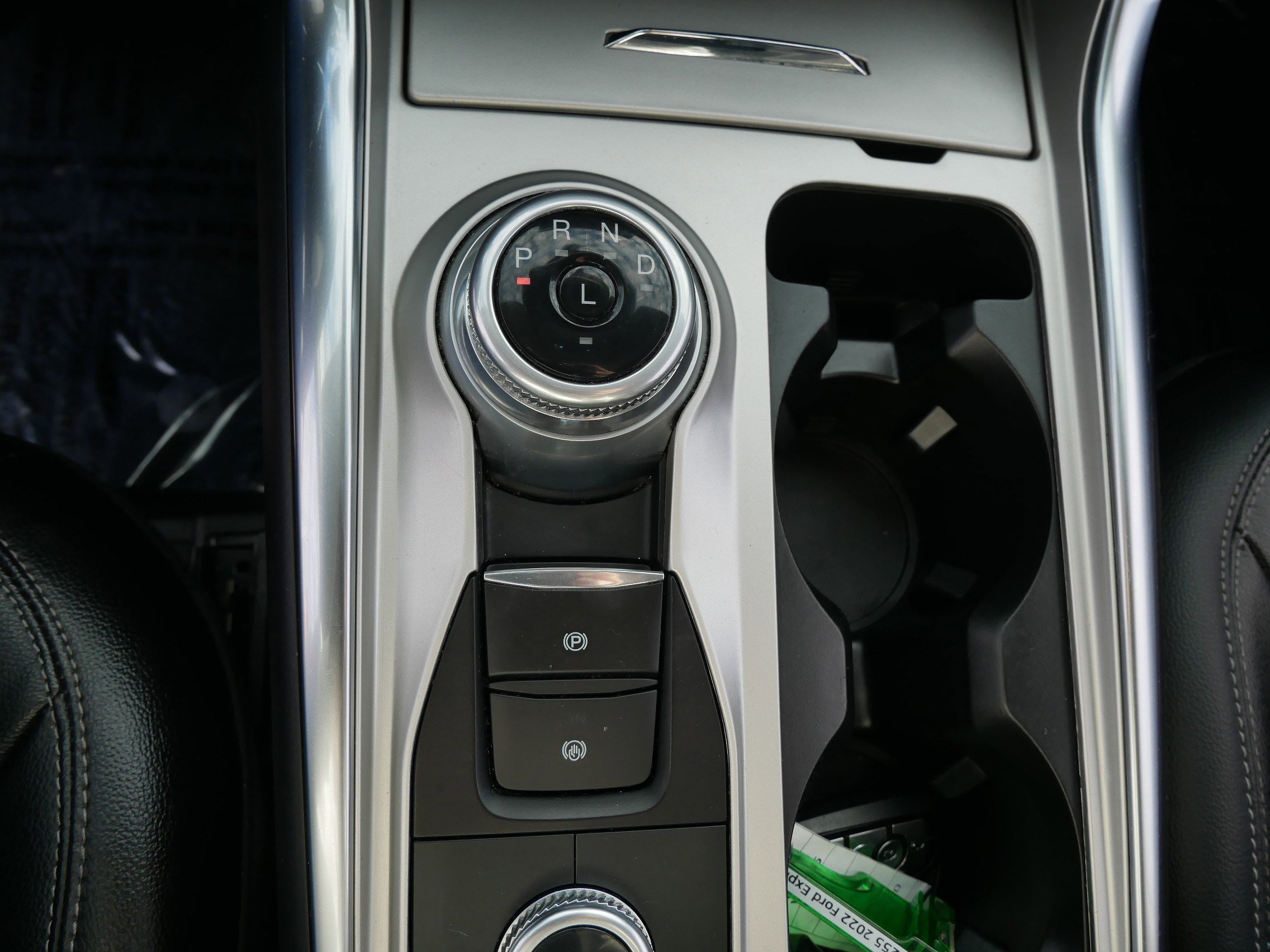 Certified 2022 Ford Explorer Limited w/ Equipment Group 301A image 24