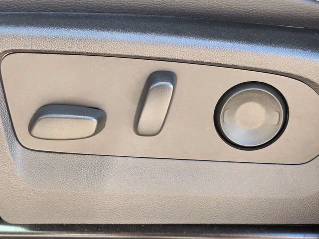 Used 2023 GMC Canyon Denali AWD/4WD image 20