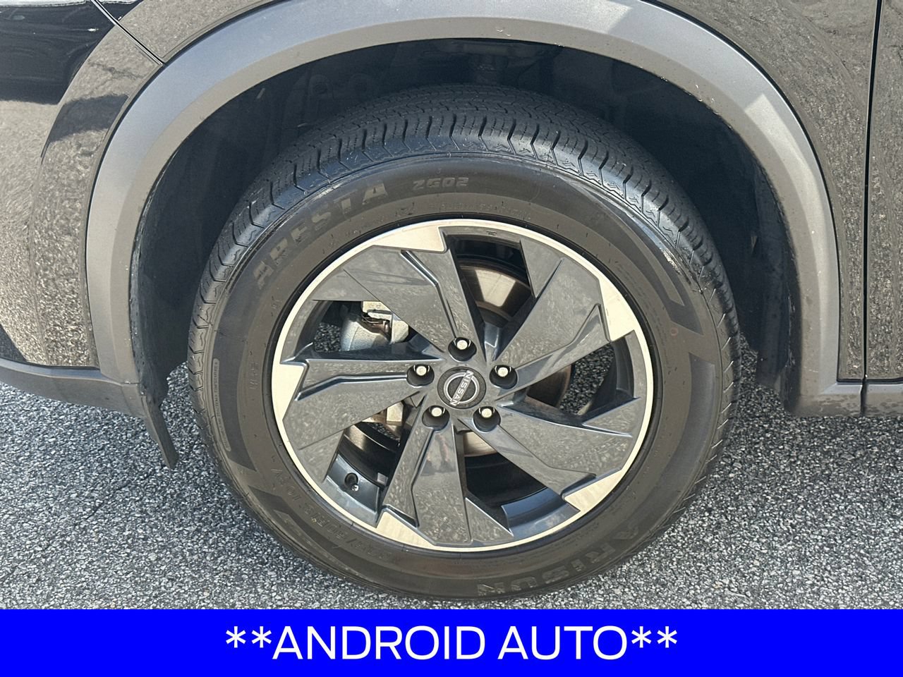 Used 2025 Nissan Rogue SV FWD image 13