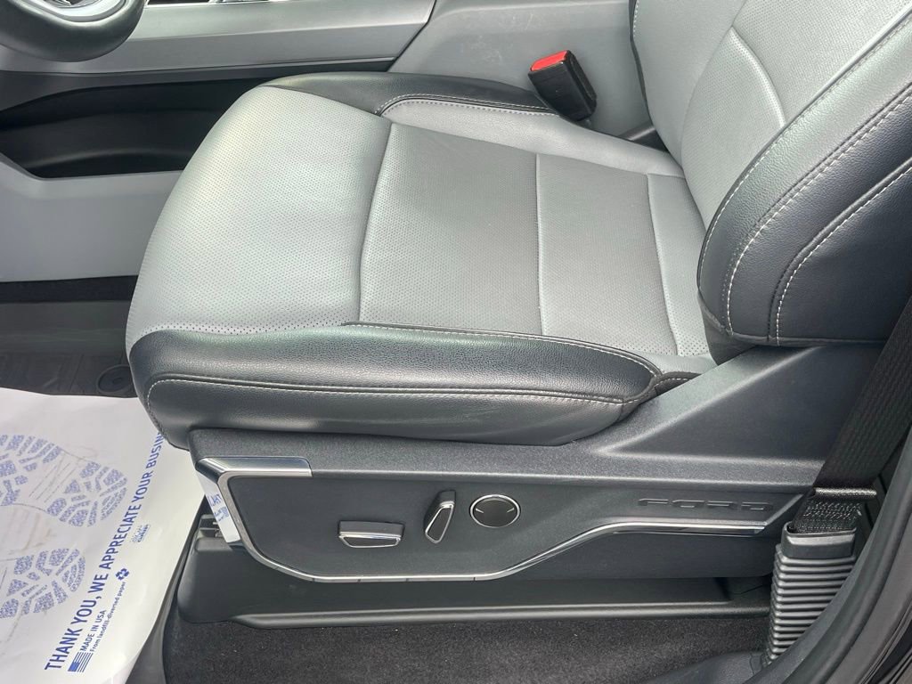 Certified 2023 Ford F150 Lariat w/ Equipment Group 502A High image 25