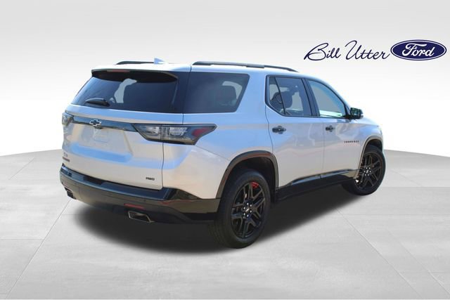 Used 2021 Chevrolet Traverse Premier w/ Redline Edition image 5