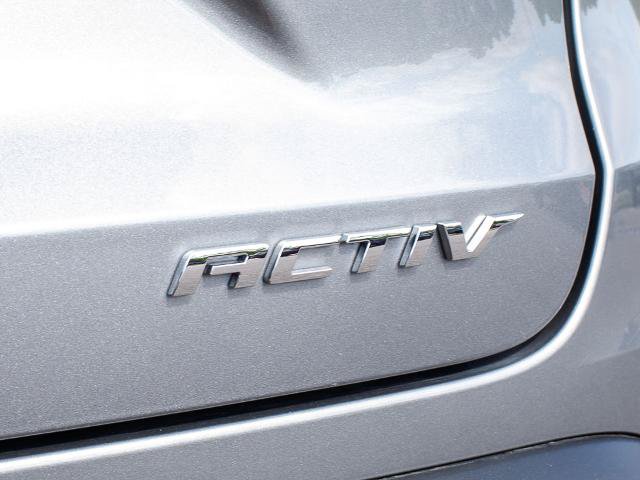 Used 2025 Chevrolet Trax ACTIV FWD image 11