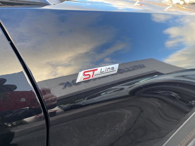 Certified 2025 Ford Explorer ST-Line w/ ST-Line Street Pack AWD/4WD image 9