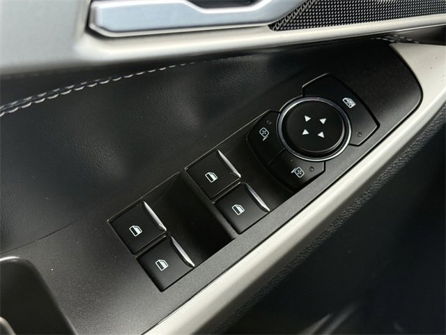 Certified 2023 Ford Explorer XLT image 23