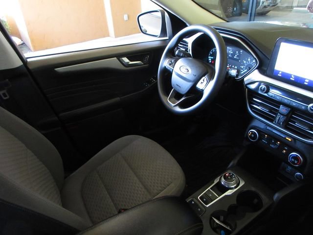 Certified 2021 Ford Escape SE image 21