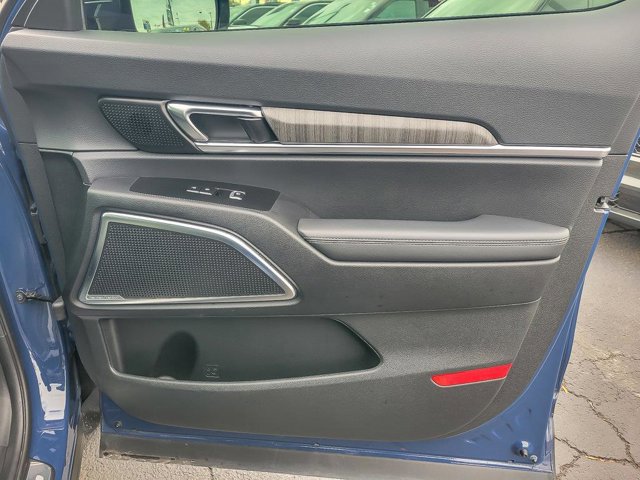 Used 2023 Kia Telluride SX image 30