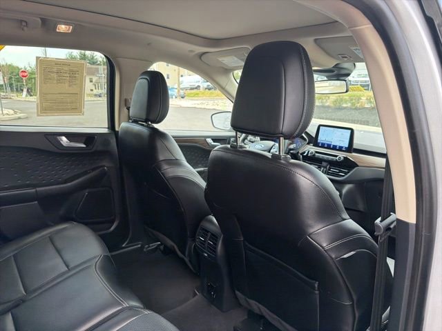 Certified 2020 Ford Escape Titanium image 30