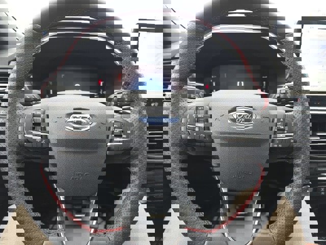 Certified 2023 Ford Escape ST-Line w/ Tech Pack #1 image 16