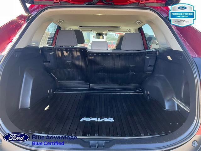 Used 2022 Toyota RAV4 XLE w/ Convenience Package AWD/4WD image 29
