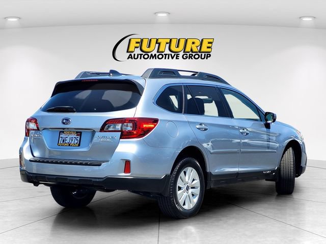 Used 2017 Subaru Outback 2.5i Premium AWD/4WD image 4