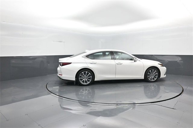 Used 2021 Lexus ES 350 w/ Premium Package image 8