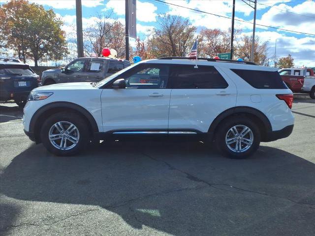 Certified 2021 Ford Explorer XLT w/ Equipment Group 202A image 2