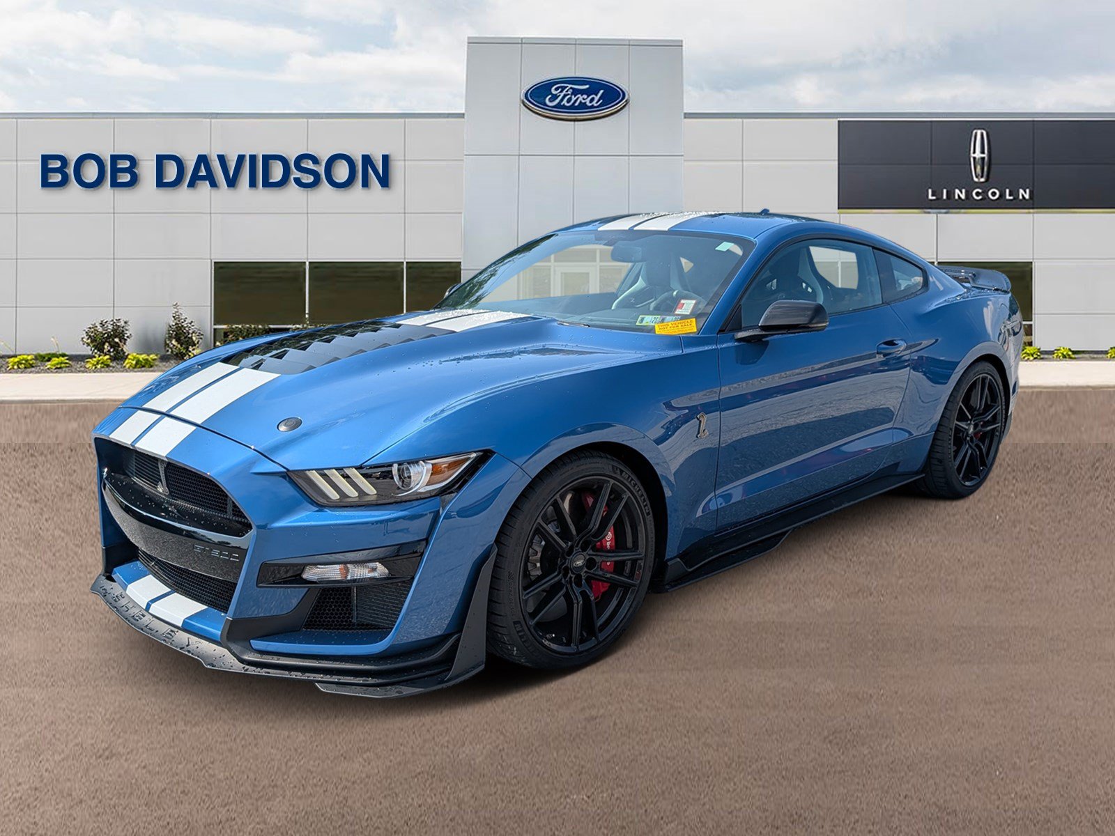 Certified 2020 Ford Mustang Shelby GT500 w/ Technology Package RWD image 1