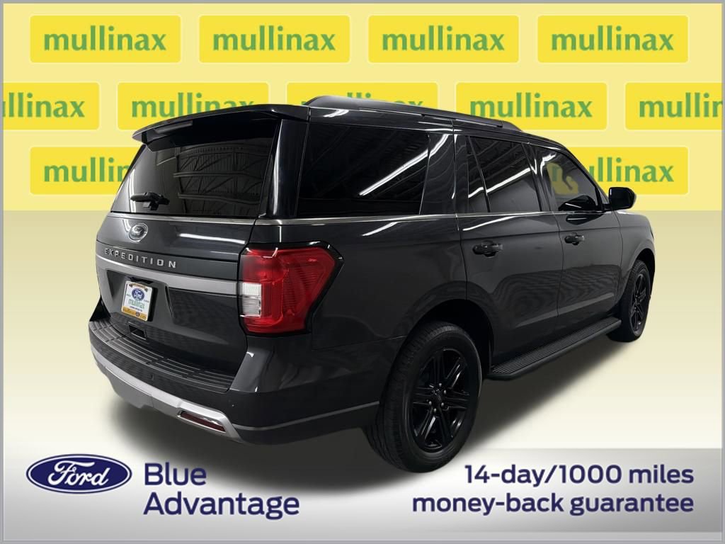 Certified 2024 Ford Expedition XLT image 3