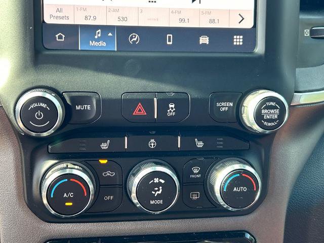 Used 2022 RAM 2500 Big Horn w/ Level C Equiment Group AWD/4WD image 19