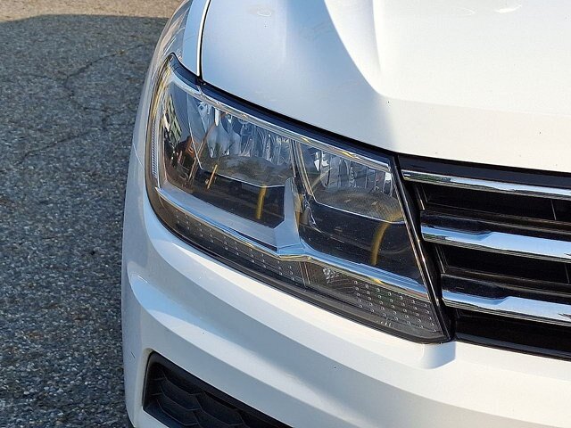 Used 2018 Volkswagen Tiguan S AWD/4WD image 24