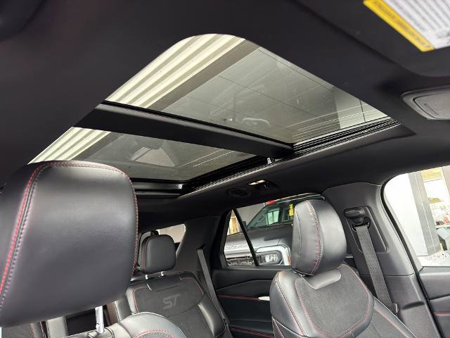 Certified 2025 Ford Explorer ST image 14