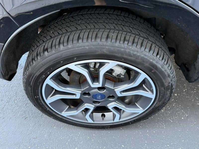 Certified 2020 Ford EcoSport SES image 7