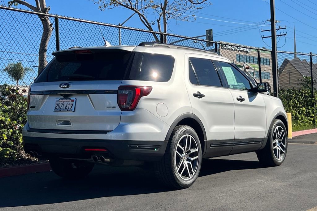 Certified 2018 Ford Explorer Sport w/ Equipment Group 401A image 5