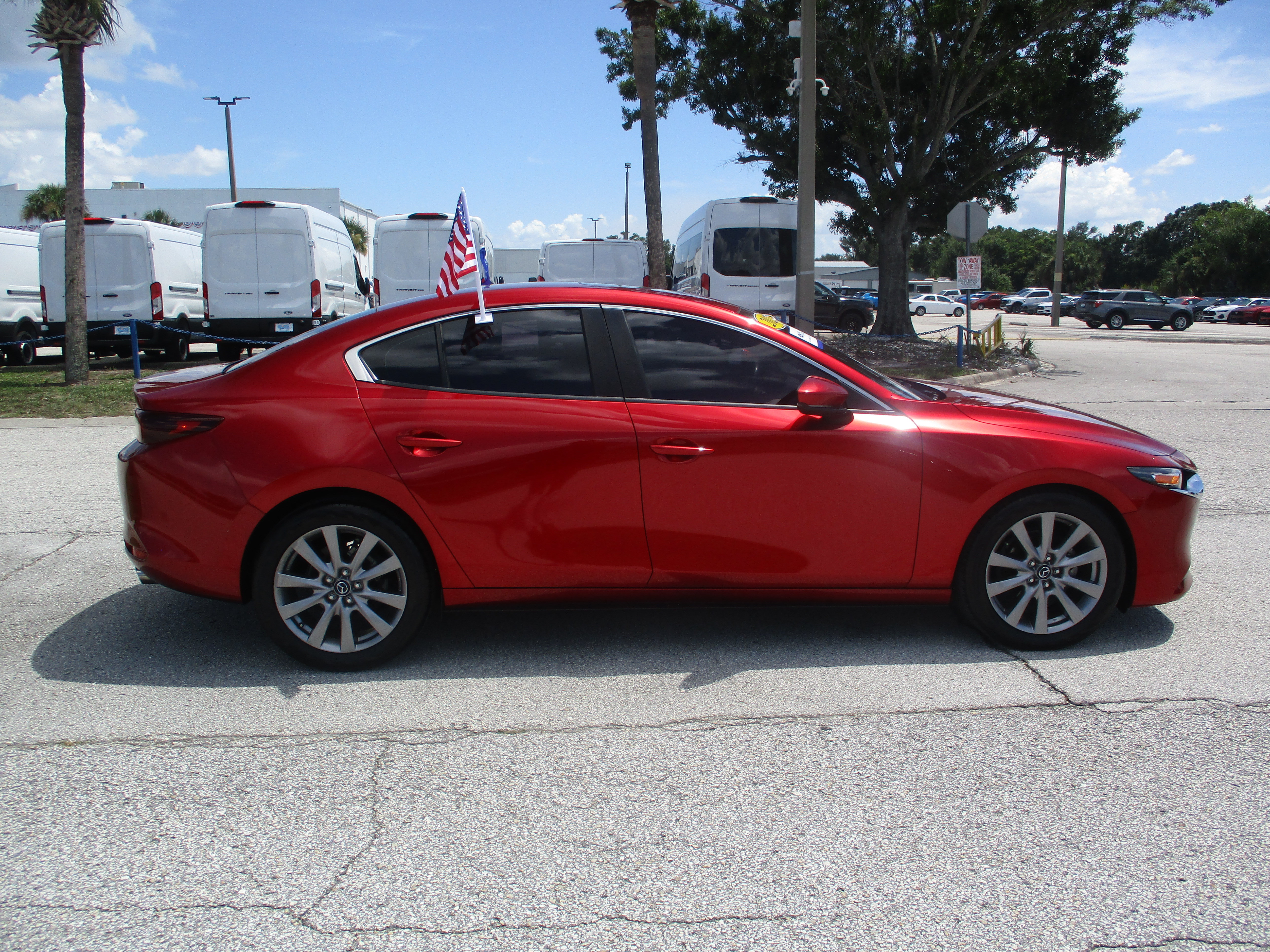 Used 2022 MAZDA MAZDA3 s FWD image 8