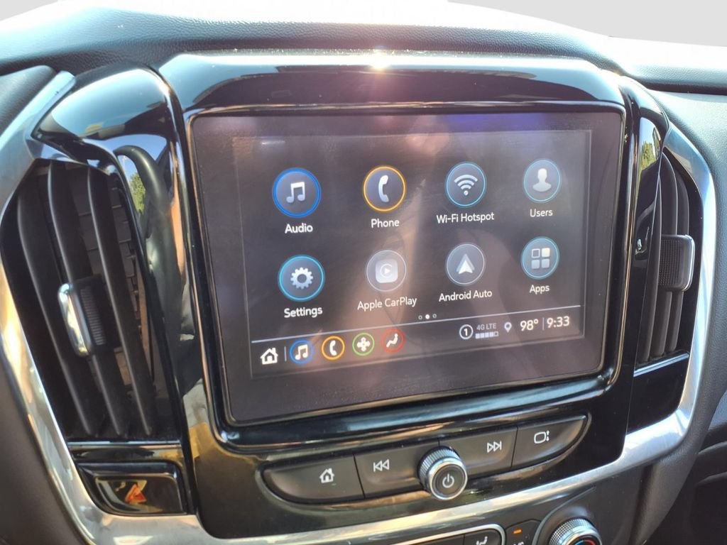 Used 2023 Chevrolet Traverse LT AWD/4WD image 12