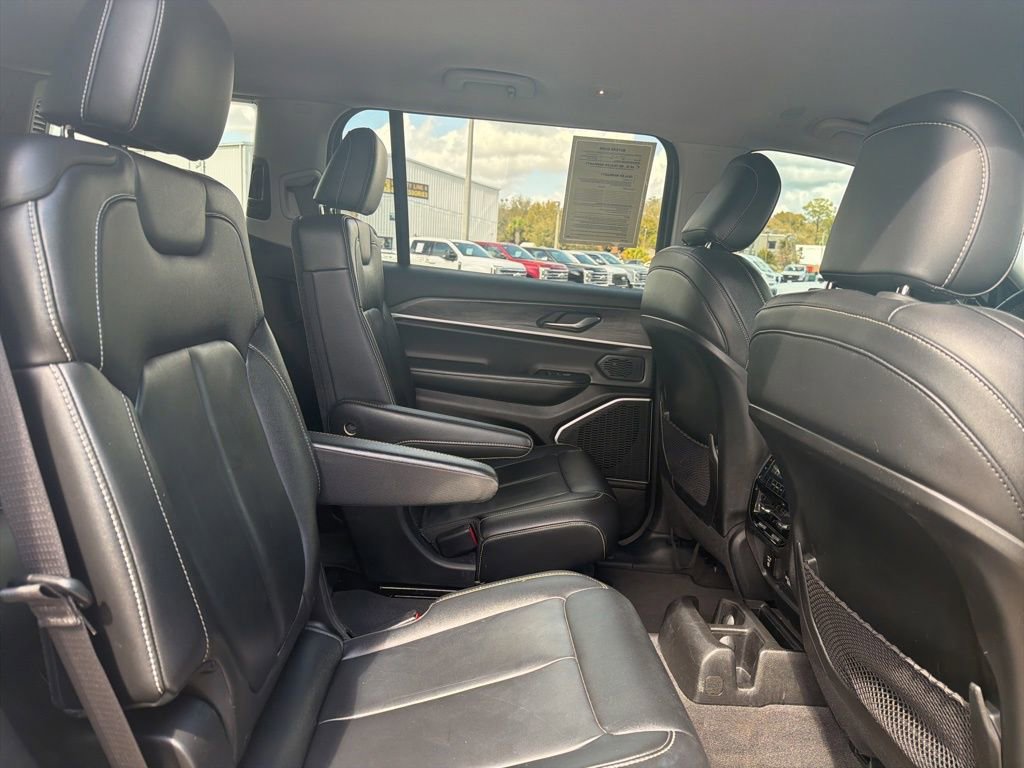 Used 2021 Jeep Grand Cherokee L Limited image 29