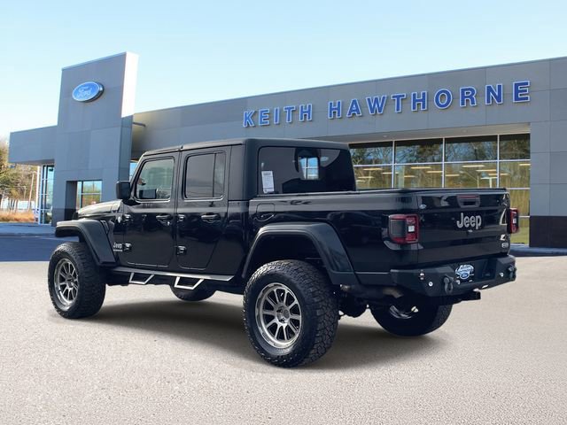 Used 2020 Jeep Gladiator Overland image 2