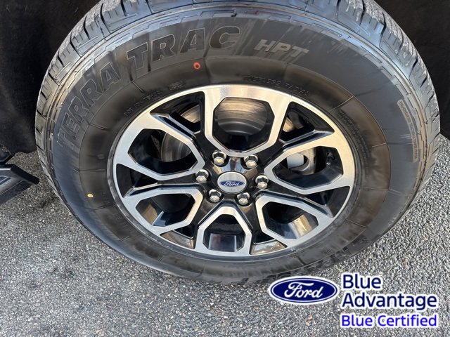 Certified 2024 Ford Expedition Max XLT image 11