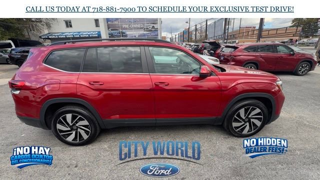 Used 2024 Volkswagen Atlas SE w/ Panoramic Sunroof Package AWD/4WD image 6