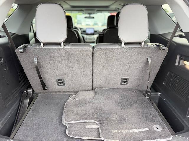 Certified 2024 Ford Explorer XLT w/ Equipment Group 202A AWD/4WD image 8