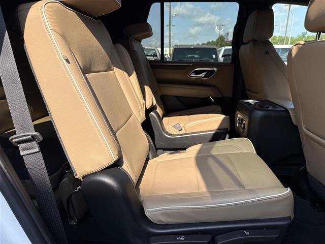 Used 2023 Chevrolet Tahoe Premier AWD/4WD image 22