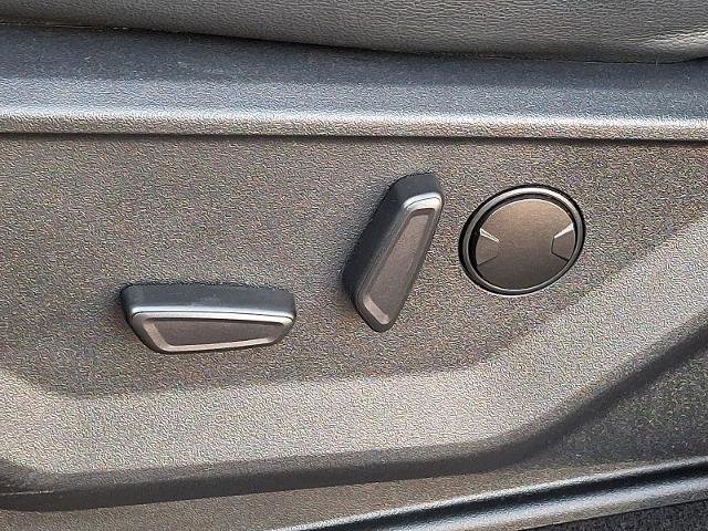 Certified 2023 Ford F150 XLT w/ Equipment Group 302A High image 27