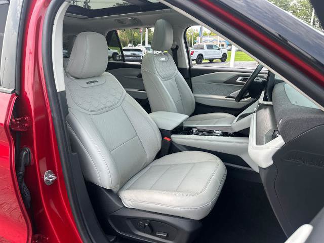 Certified 2025 Ford Explorer Platinum w/ Ultimate Package AWD/4WD image 37