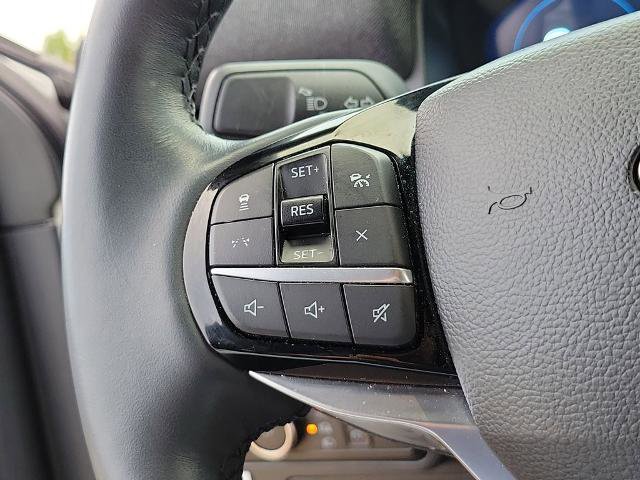 Certified 2025 Ford Explorer Platinum w/ Ultimate Package image 28